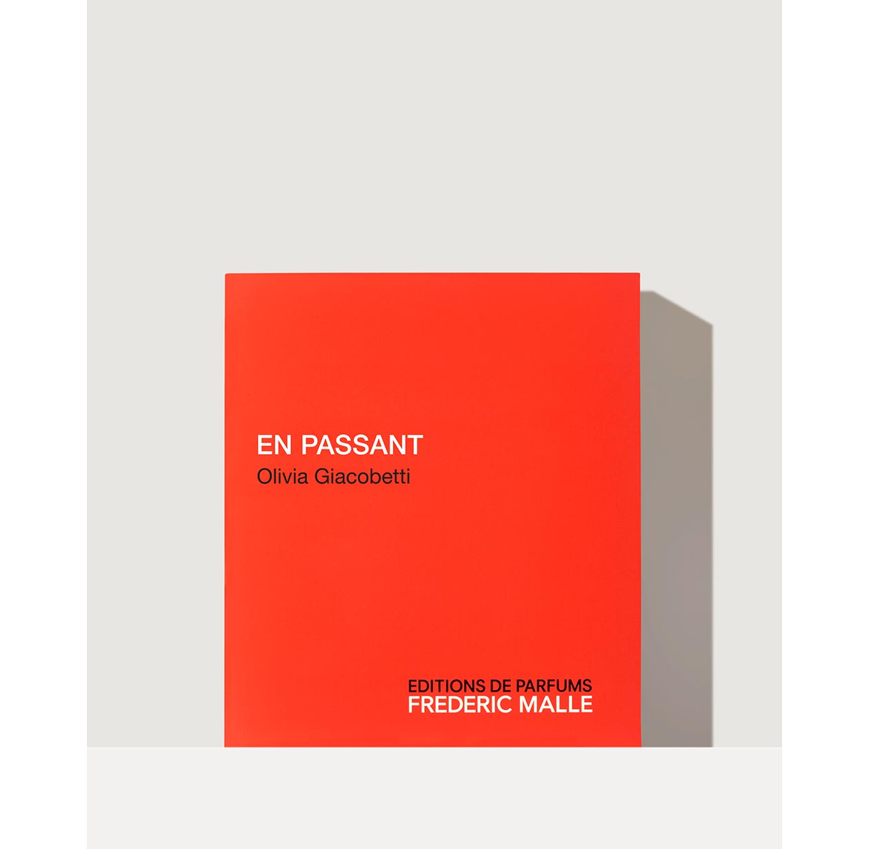 En passant frederic online malle review